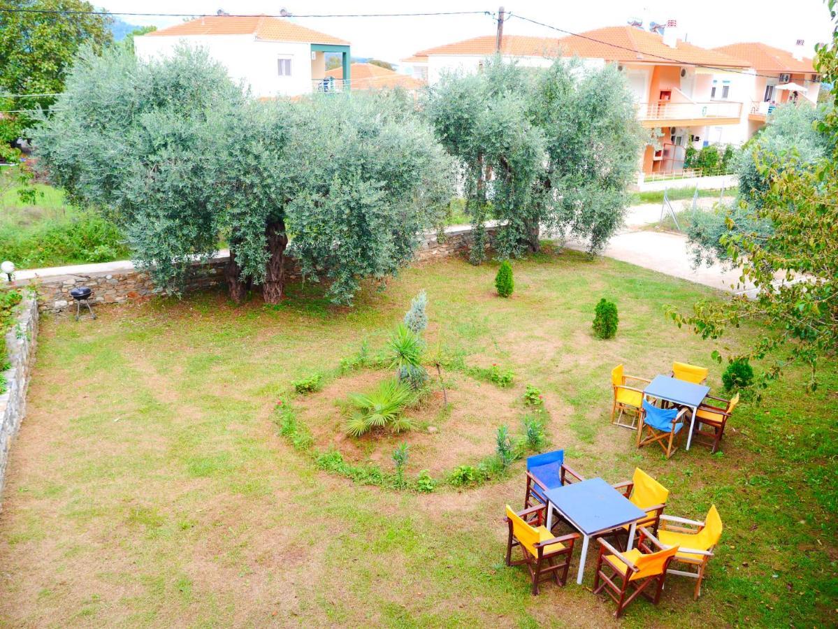 Blue Sky Apartments Skala Potamia  Bagian luar foto